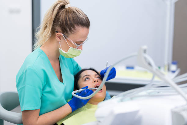 Best Urgent Tooth Repair  in Kenmore, WA